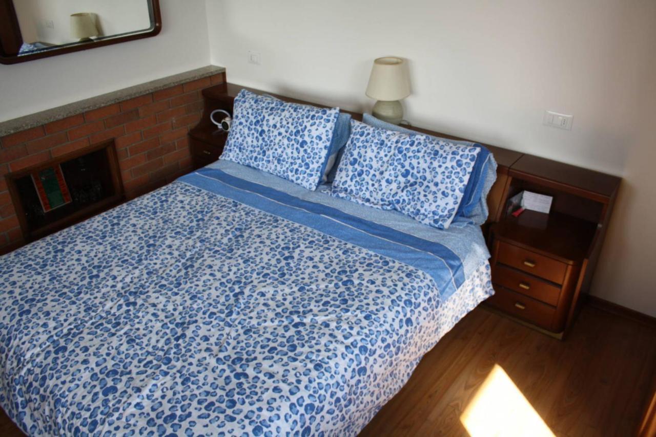 Bluelake Apartament 1 Omegna Bagian luar foto
