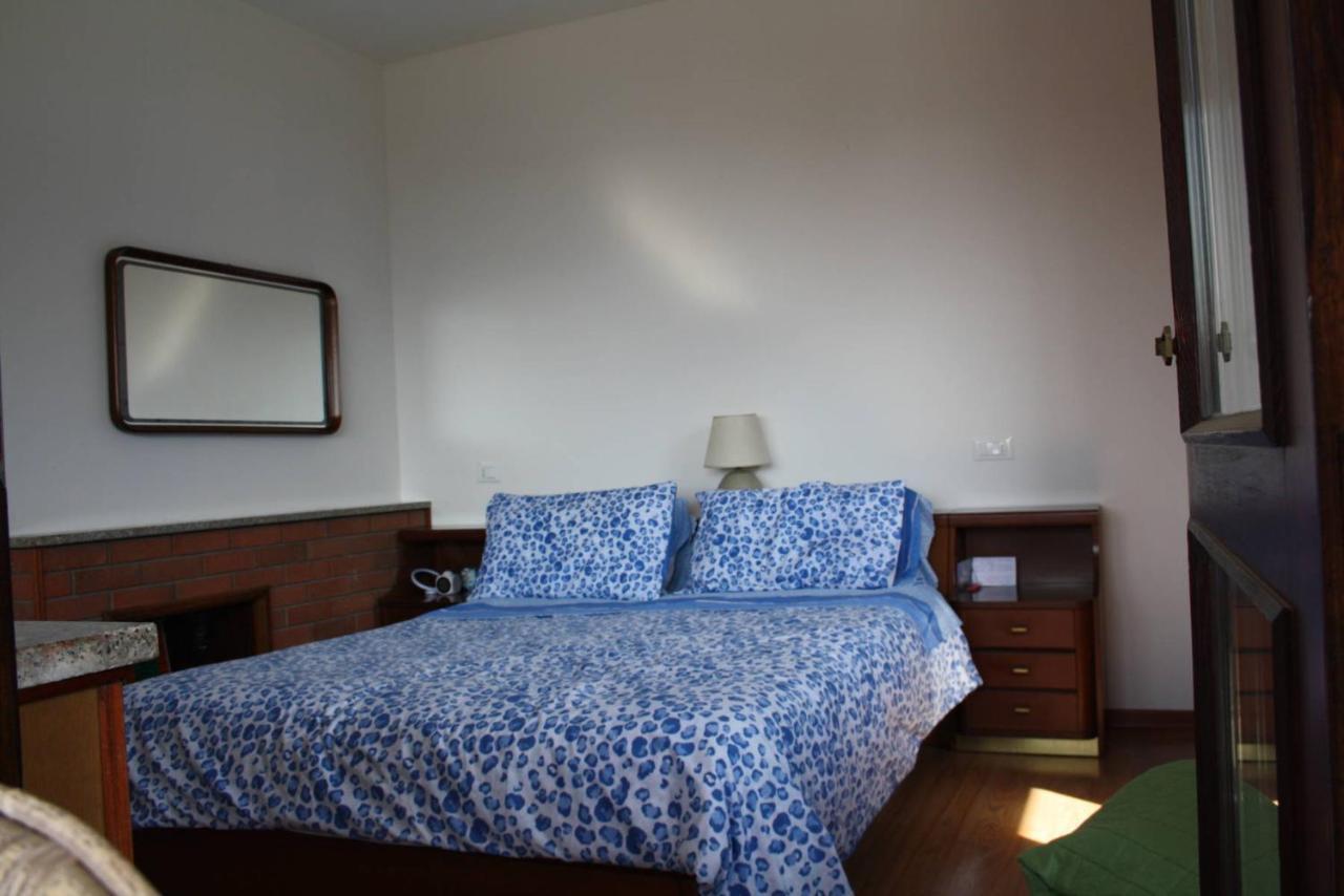 Bluelake Apartament 1 Omegna Bagian luar foto